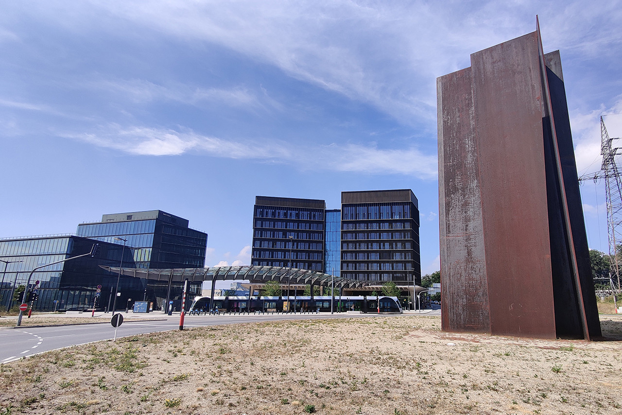 Le rond-point Serra en août 2022. (Photo: Christophe Lemaire/Maison Moderne)