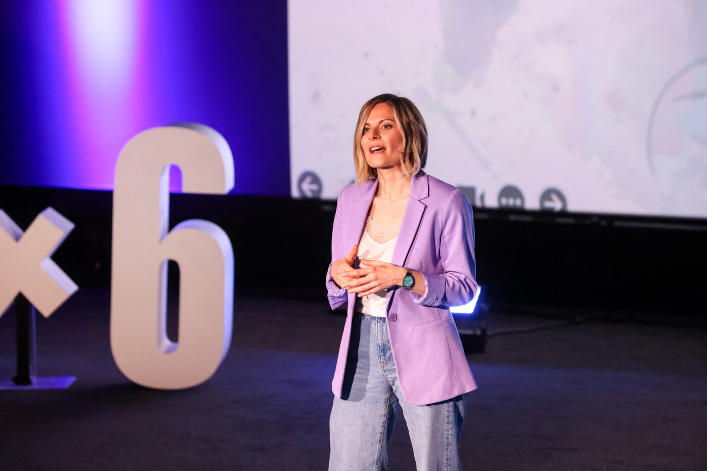 Sophie Ensel (SO Graphiste) speaking at the 10×6 female founders event on 27 February 2024. Photo: Eva Krins / Maison Moderne