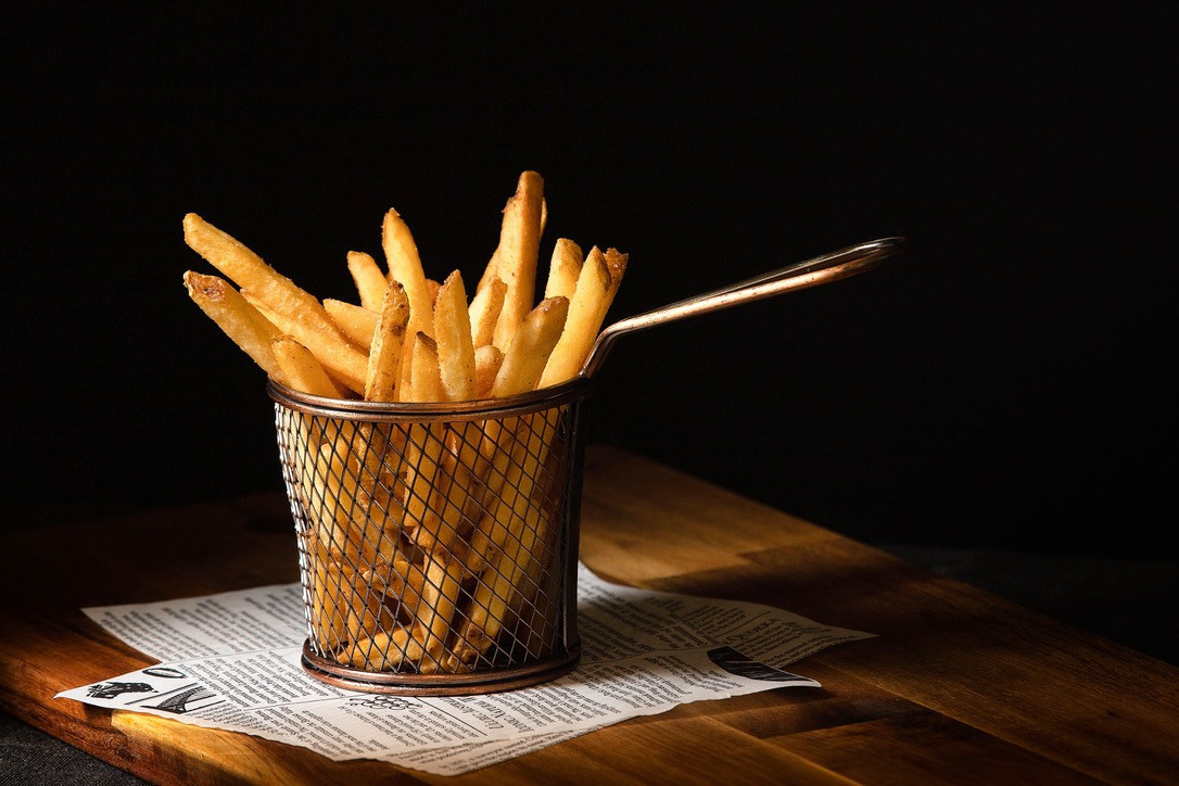 In the mood for some Belgian culinary specialties? Enjoy some of Wallonia’s best fries at an event celebrating Belgium’s national day on 20 June. Photo: Mitchell Luo on Unsplash