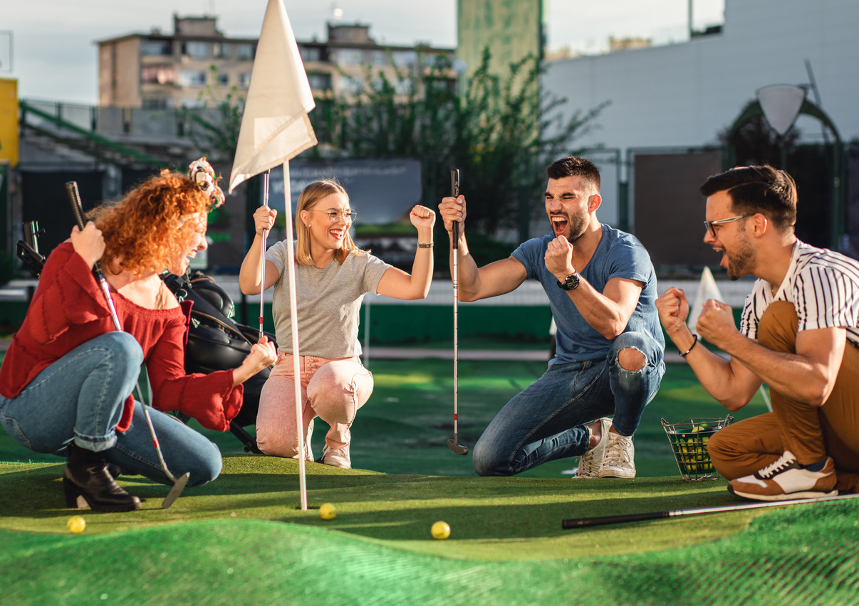 Enjoy playing mini golf in Ettelbruck. Zoran Zeremski/Shutterstock.
