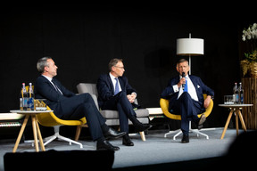 Matthieu Croissandeau (Maison Moderne),  Geoffroy Bazin ( Président du Comité exécutif de BGL BNP Paribas ) et Carlo Thill (Photo: Patricia Pitsch / Maison Moderne)