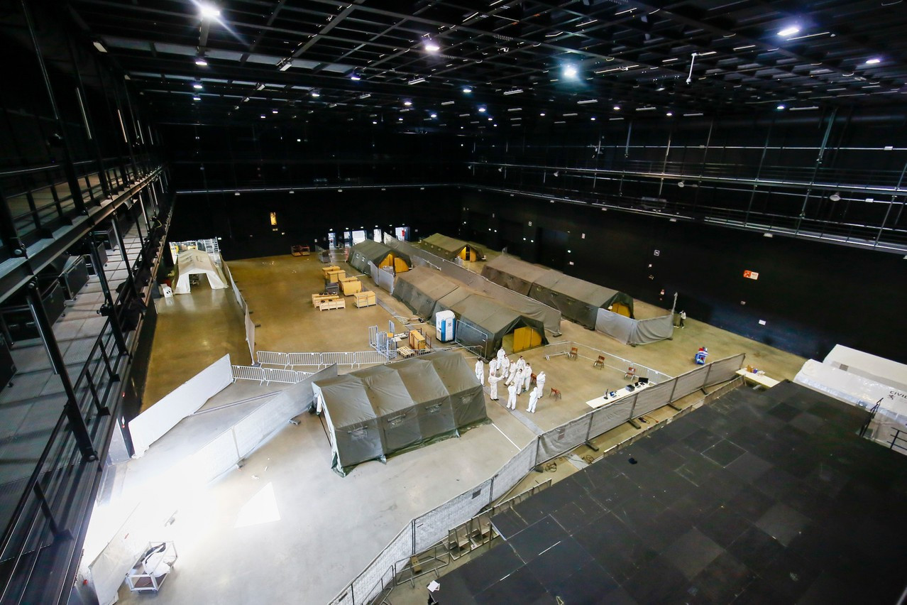 La réserve sanitaire a partiellement alimenté les centres de soins avancés ouverts fin mars et toujours opérationnels. (Photo: SIP/Julien Warnand)