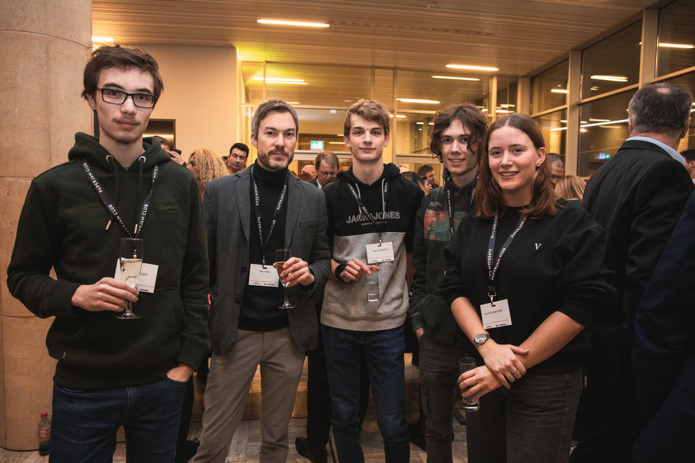 Matthieu Degot, Marc Haas, Damien Pirotte, Noah Kater et Lou Schumacher. (Photo: Eva Krins / Maison Moderne)