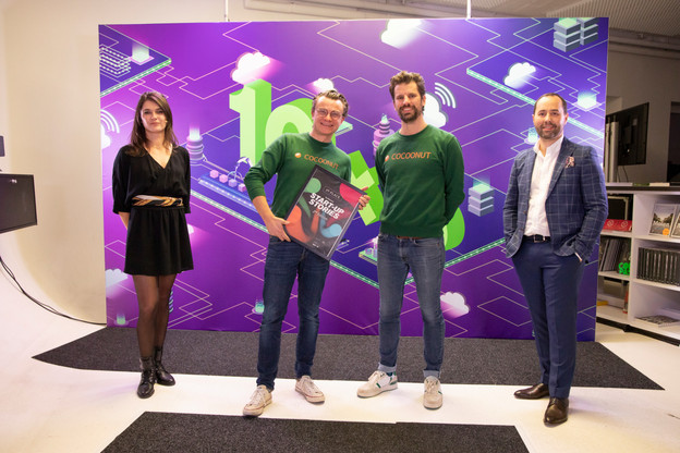 Julie Lhardit (Paperjam Club), Aurélien Dobbels, Nicolas Legay (Cocoonut) et José Soares (SnT) (Photo: Simon Verjus / Maison Moderne)