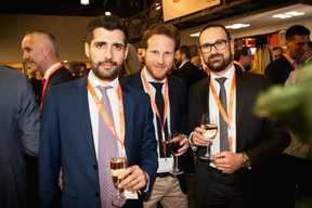 Maurizio Mandorino (Mediobanca), Andrea Morandotti (Caterpillar) et Marco Cipolla (Farad Group) ((Photo: Jan Hanrion / Maison Moderne))