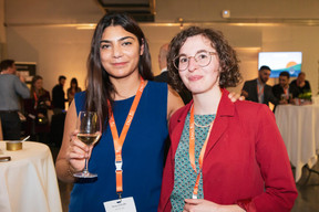 Sevinç Öscan et Manon Berto (Wavestone) ((Photo: Jan Hanrion / Maison Moderne))