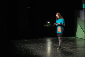 Annick Elisabeth Meiers (Äerdschëff) ((Photo: Jan Hanrion / Maison Moderne))