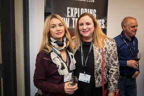 Stéphanie Bourhis (Sophrologue Hypnothérapeute) et Larissa Thomma (Enjoy Immobilière) ((Photo: Jan Hanrion / Maison Moderne))