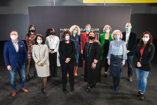 Pedro Castilho (Verbalius), Julie Lhardit (Paperjam + Delano Club), Corinne Lozé (Orange Luxembourg), Béatrice Belorgey (BGL BNP Paribas), Laurence Zenner (CFL Cargo), Naouelle Tir (Prolingua), Nathalie Bausch (DWS), Elodie Trojanowski (Luxfactory), Aline Muller (Liser), Isabelle Schlesser (Adem), Christian Heinen (IQ-EQ), Sandra Alves Pinto (Enovos) (Photo: Simon Verjus/Maison Moderne)