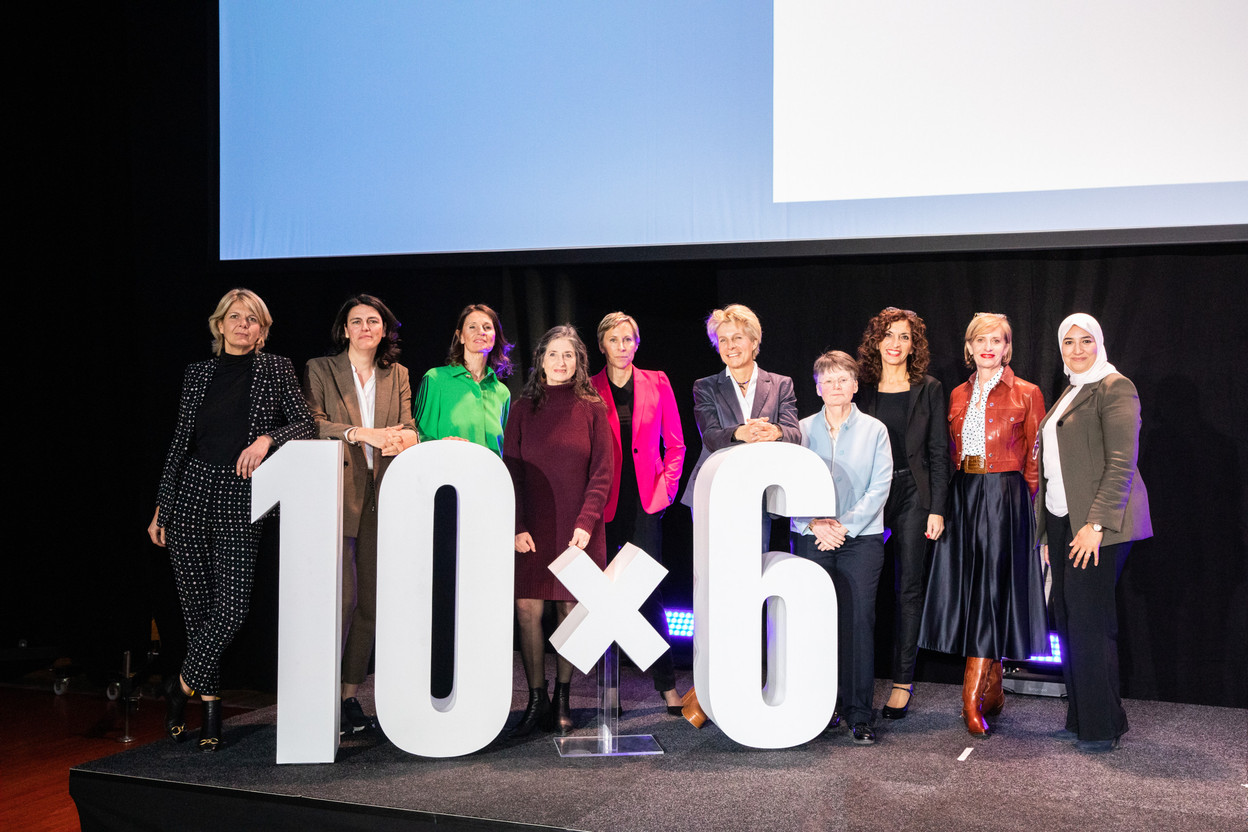 Aline Muller (LISER), Anne-Pascale Malréchauffé (Clearstream), Pascale Kauffman (Apollo Strategists), Karen Wauters (Consulat du Canada), Anouk Agnes (Independent), Félicie Weycker (Chairman Of the Board), Isabelle Goubin (Independent), Charlotte Pedersen (Pegasus Consilium), Christianne Wickler (Pall Center) et Najia Belbal (TheDigitalBoard). (Photo: Eva Krins / Maison Moderne)