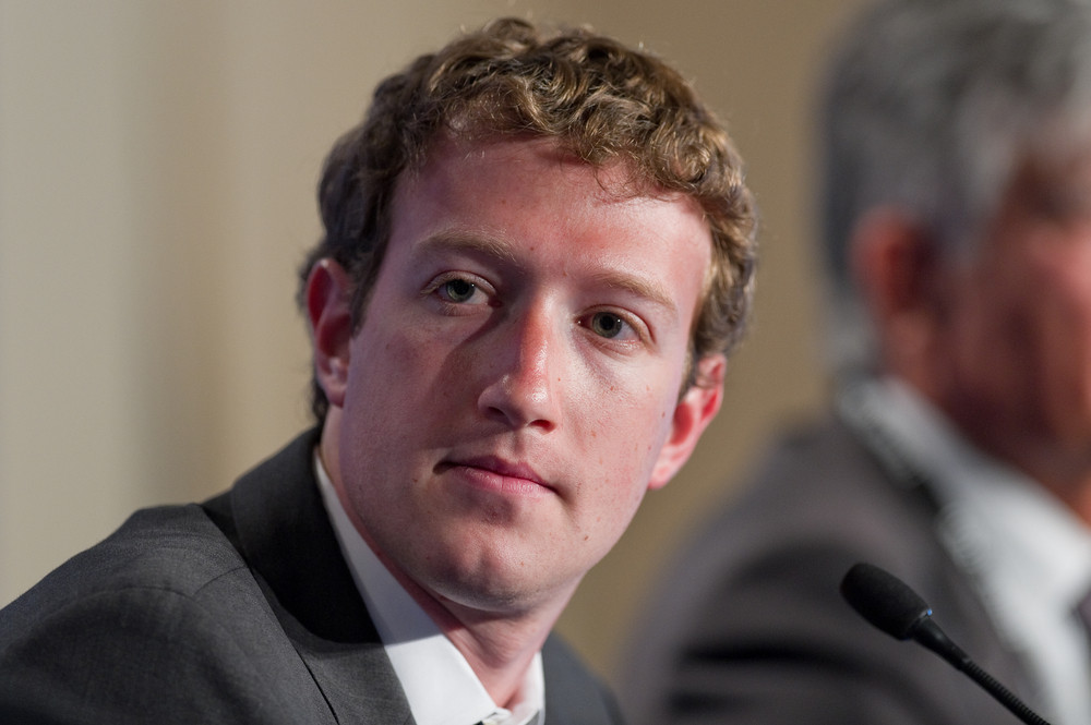 Mark Zuckerberg n’aura pas eu une année facile. Et le cas des fuites à répétition du réseau social est toujours devant l’autorité irlandaise de la protection des données... (Photo: Shutterstock) 