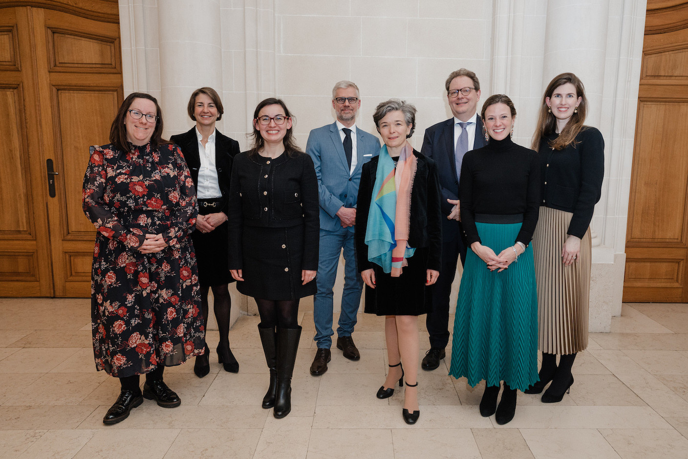 L’équipe de la Fondation de Luxembourg: Melanie Noël, Tonika Hirdman, Nathalie Mandonnet, Bertrand Meunier, Arlyne Moinier-Vandeventer, Marc De Lièvre, Cecily de Potesta, Paula de Vaugelas.   (Photo: Marion Dessard/Fondation de Luxembourg)