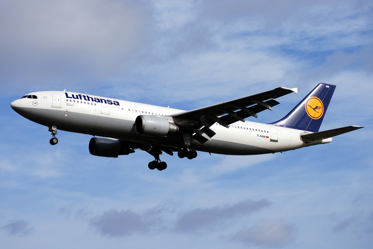 Pour ne pas perdre ses créneaux, Lufthansa, qui a déjà annulé 10% de ses vols, doit maintenir des vols même quand il y a très peu de clients à embarquer. (Photo: Creative Commons)