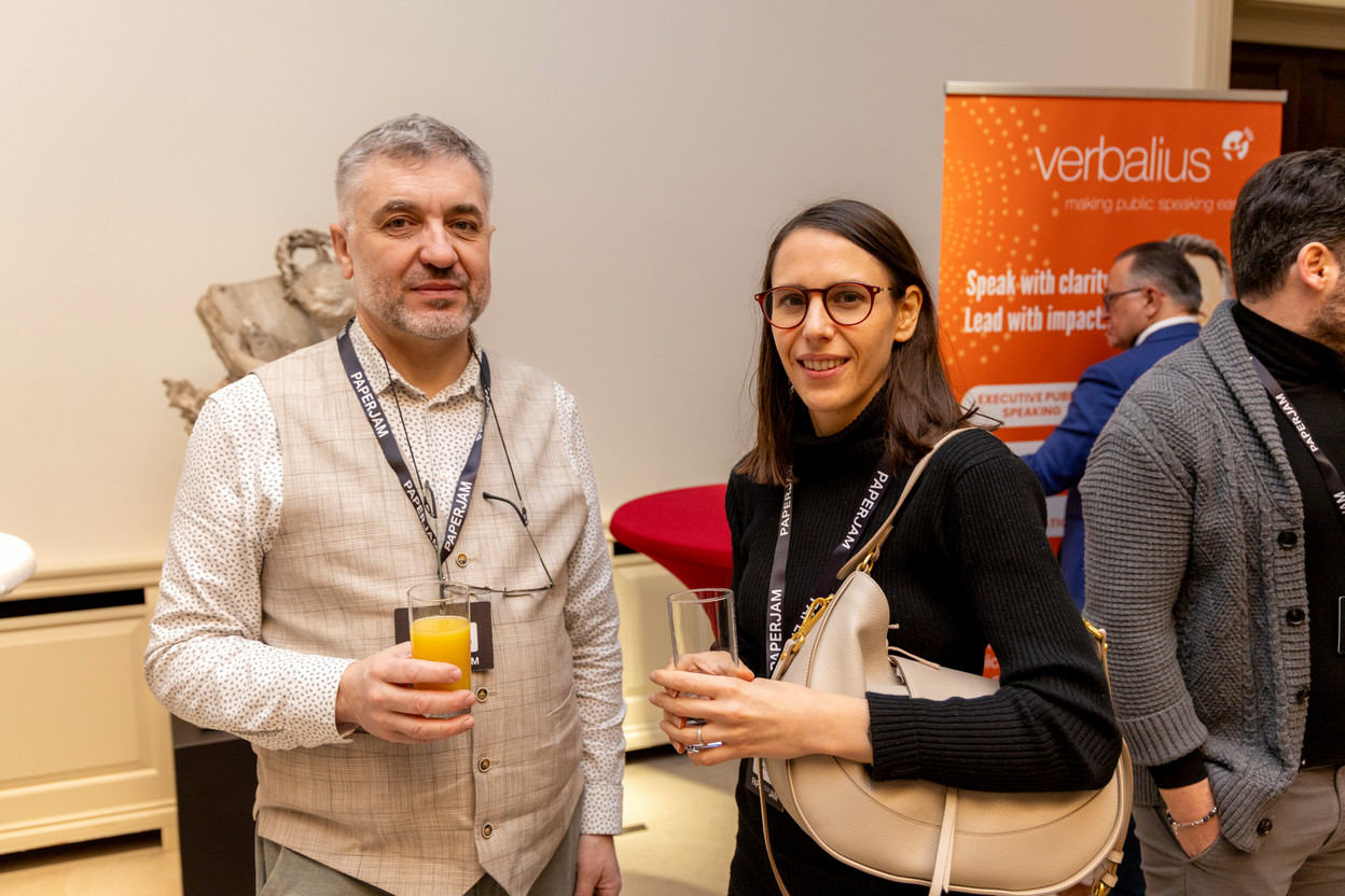 Camille Djurovic (Opti-Vue) on the right. (Photo: Mathieu Barbosa /Studion Photographie)