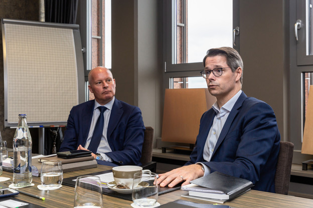 Jurgen Vanhoenacker (à gauche) et Florent Albert, plus que satisfaits des résultats de Lombard International. (Photo: Romain Gamba/Maison Moderne)