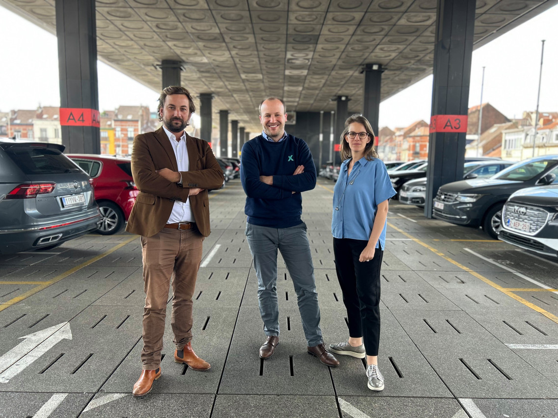 Rémi Laurent, Dorian de Broqueville et Aurélie Bekaert pilotent la proptech Izix, fondée en 2021. (Photo: Izix)