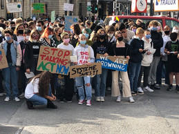 The march started from Luxembourg station on Friday morning. Photo: Maison Moderne