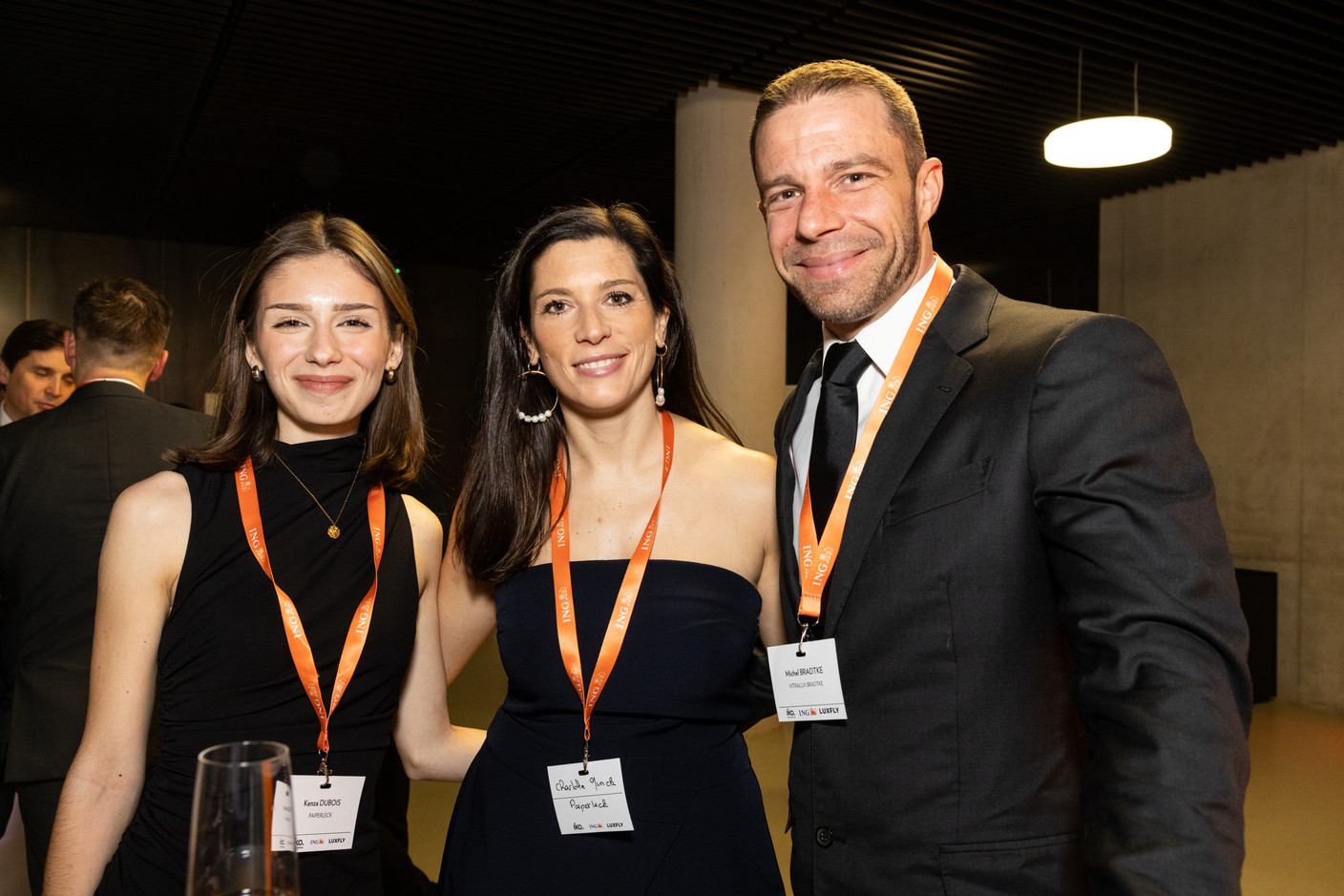 Kenza Dubois and Charlotte Munck (Paiperleck) and Michel Bradtke (Vitralux Bradtke). (Photo: Eva Krins /Maison Moderne)