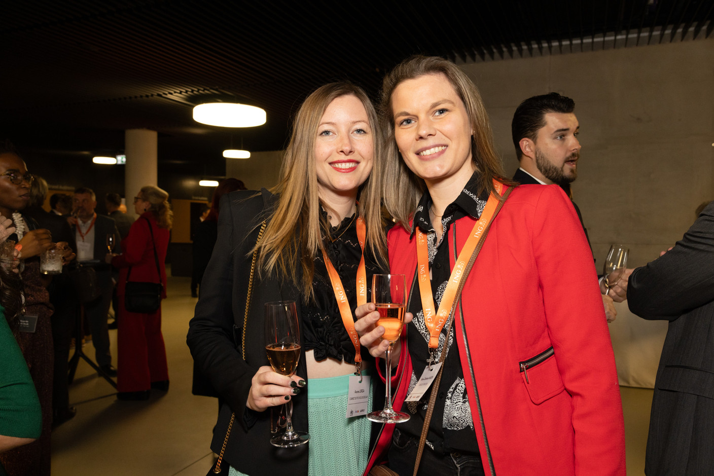 Aurore Jurga (Cabinet de psychologie) and Anne-Catherine Marin (De Belsch Traiteur). (Photo: Eva Krins /Maison Moderne)