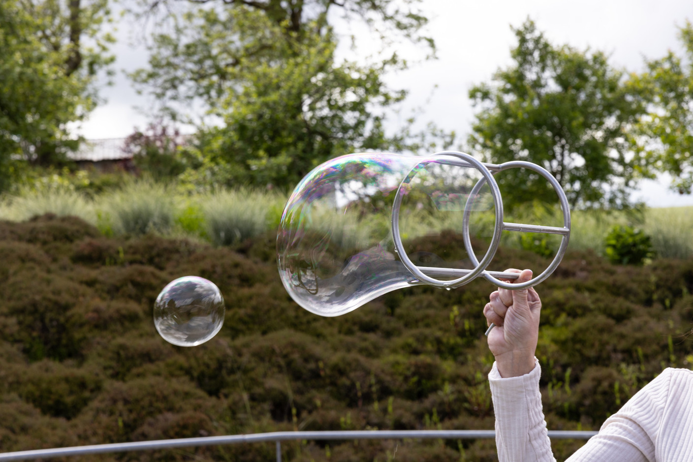 Bubble-blowing level: advanced. Photo: Eva Krins / Maison Moderne