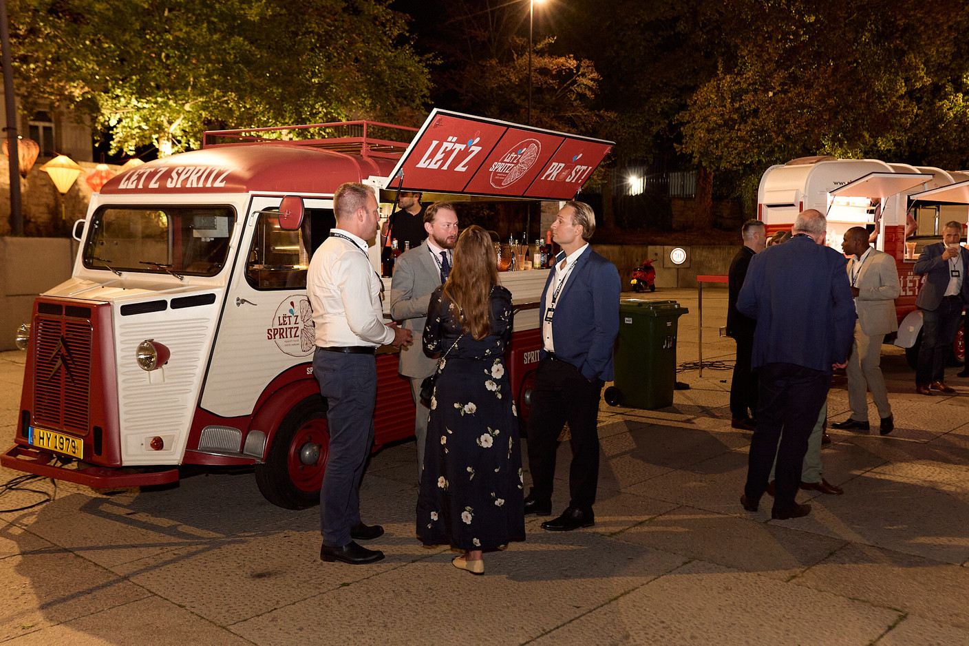 The Paperjam Autumn Cocktail brought together nearly 600 people on Tuesday 15 September 2026 on the forecourt of the Grand Théâtre de Luxembourg. (Photo: Azhin Shekhi/Lux Photo Pro)