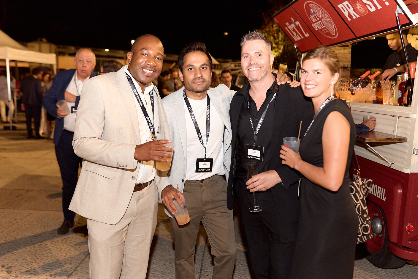 The Paperjam Autumn Cocktail brought together nearly 600 people on Tuesday 15 September 2026 on the forecourt of the Grand Théâtre de Luxembourg. (Photo: Azhin Shekhi/Lux Photo Pro)