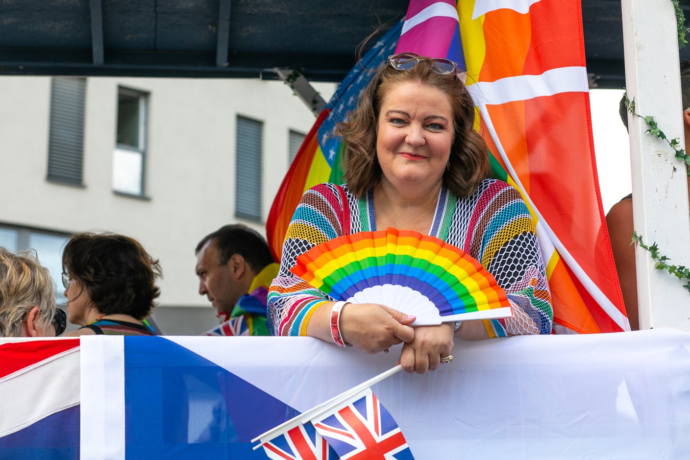 Fleur Thomas, ambassadrice du Royaume-Uni, avait tenu à apporter son soutien à l’occasion de la clôture de la Pride Week. (Photo: Matic Zorman/Maison Moderne)
