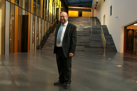 François Biltgen, juge à la Cour depuis 2013, aime endosser le rôle du guide. Il préside la commission de la CJUE chargée de superviser les projets immobiliers de l’institution. (Photo: Matic Zorman)