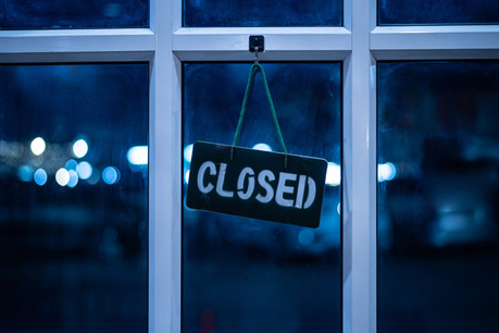 Si le nombre de dossiers présentés au Comité de conjoncture n’a augmenté que de 1%, le nombre de salariés concernés explose, plus de 30% plus élevé que le mois dernier. (Photo: Shutterstock)