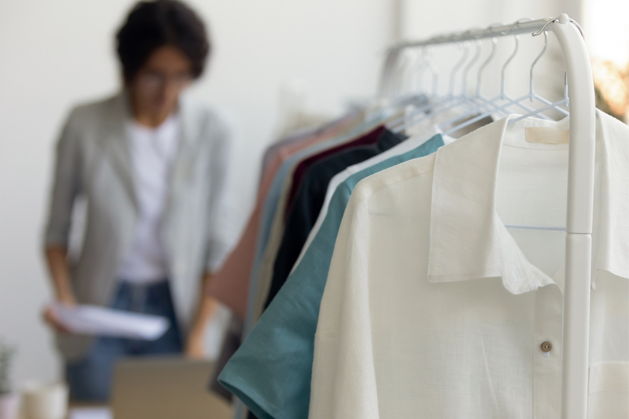 Le commerce de détail dans l’habillement a perdu près de 18% de chiffre d’affaires sur un an, fin novembre. (Photo: Shutterstock)