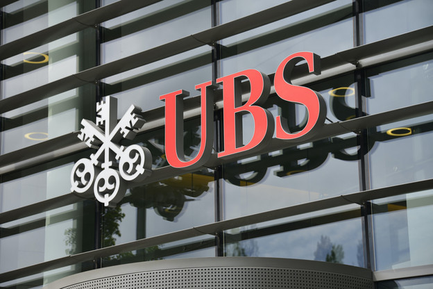 Avec plus de 172 millions d’euros d’amende, UBS est celle qui paie le plus pour le cartel des obligations d’État. Pour l’avoir dénoncée, RBS échappe à une amende de 260 millions d’euros. (Photo: Shutterstock)