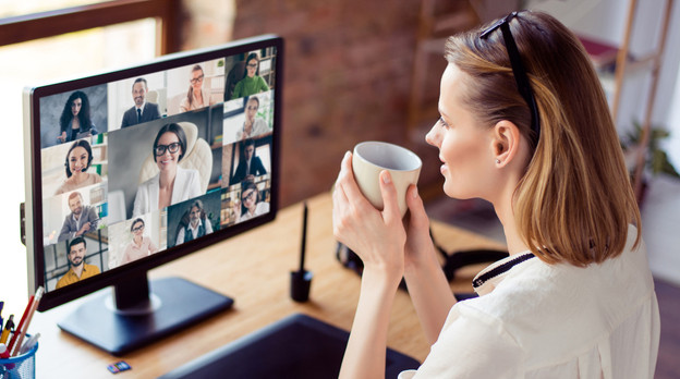 Près d’un salarié sur deux, contraint au télétravail, a dû se mettre aux outils de visioconférence. (Photo: Shutterstock)