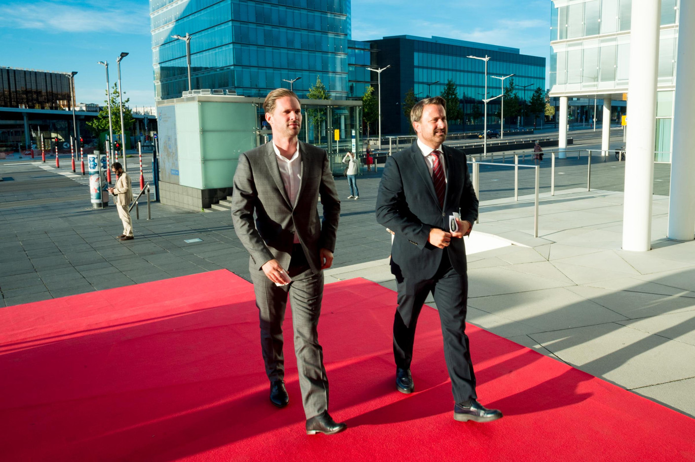 Gauthier Destenay et Xavier Bettel (Premier ministre) (Photo:  Florian Talon  pour EWUB)