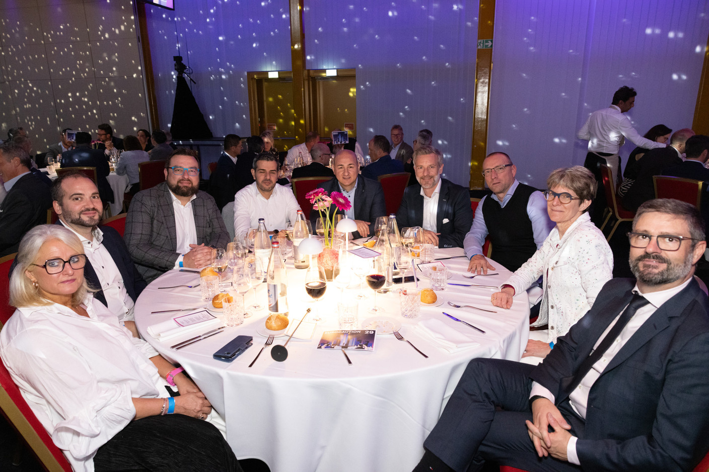 Bénédicte Hiernaux (Iome), Kevin Pinto Grou (Espace Invest), Alessandro Rizzo, Abdelaziz Daoudi (Eurocaution),  Emanuele Totaro (Tamtam Immo), Cédric Doppagne (Eurocaution), Luk Van Havenbergh (Tralux Construction), Sophie Haag (Soludec) and Olivier Guilloteaux (Atenor). Photos: Eva Krins/Maison Moderne