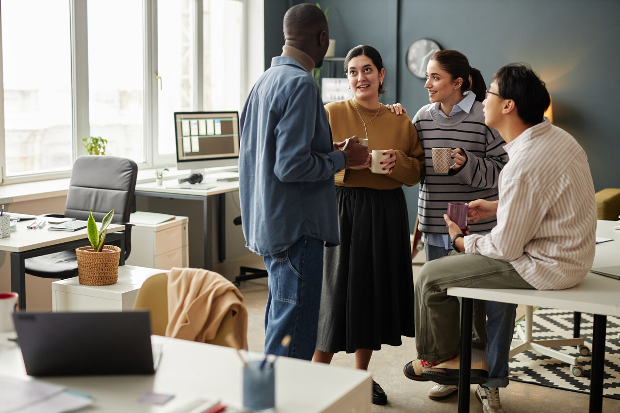 Although the number of employers making contributions has hardly increased at all, the number of employees has risen by nearly 5,000. (Photo: Shutterstock)