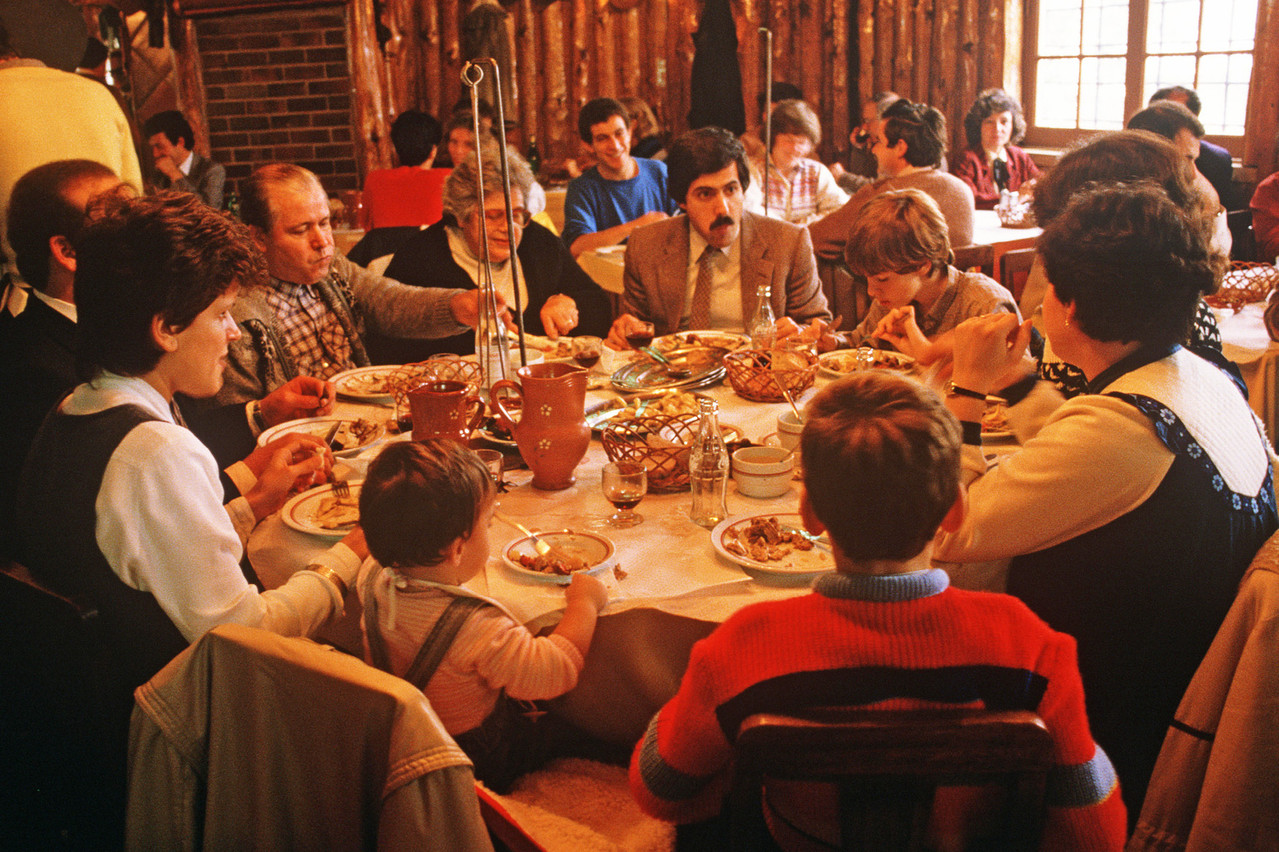 La cuisine portugaise, c'est de la gourmandise en famille, entre amis, sans trop de chichis. (Photo: Alain Le Garsmeur Lisbon Portugal/Alamy Stock Photo)