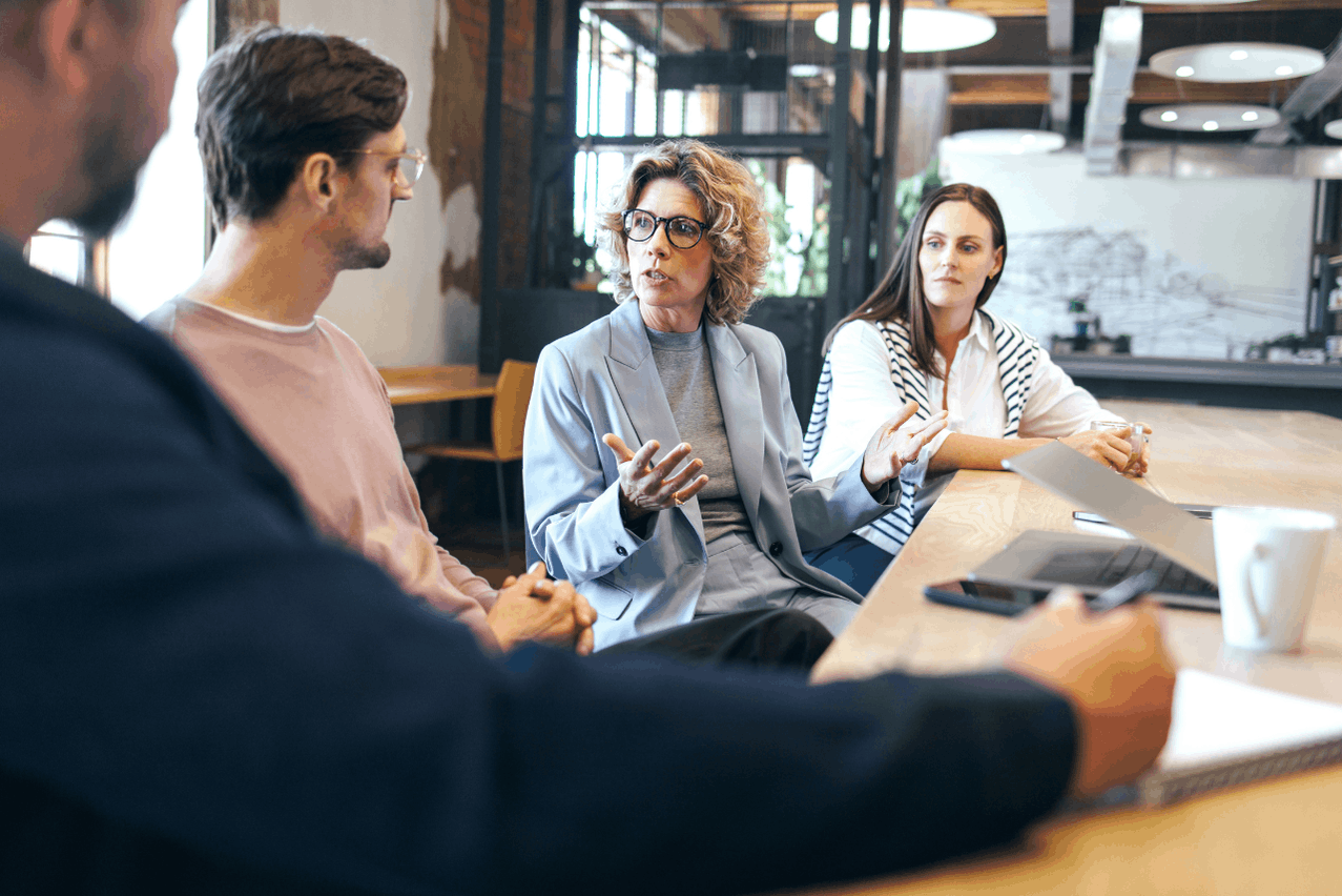 Pour soutenir les collaborateurs concernés par un cancer, ainsi que leurs employeurs, la Fondation Cancer organise le workshop «Le retour au travail après un cancer» à partir de janvier 2025. (Photo: iStock)