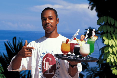 Le désormais célèbre Dry January, l’occasion parfaite pour mettre les cocktails sans alcool – ou mocktails – à l’honneur! (Photo: Alamy Stock Pictures)