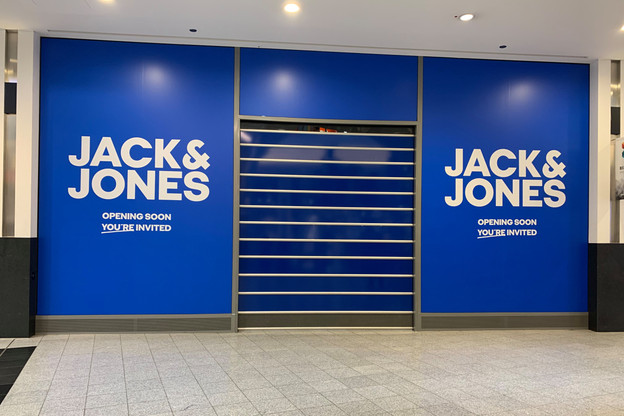 Jack & Jones ouvrira dans quelques jours au Belval Plaza. (Photo: Paperjam)