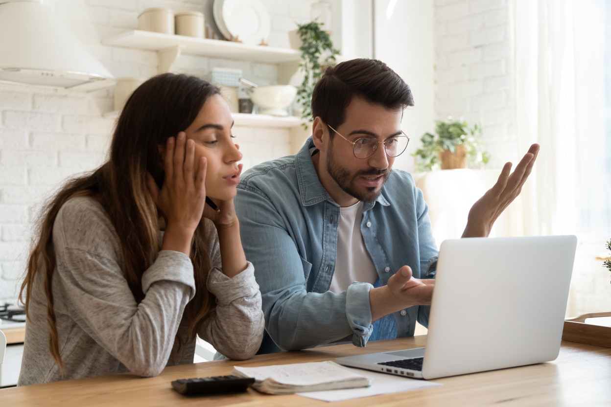 Nothing will make your love stronger than the common enemy that is filling out an income tax return. Photo: Shutterstock