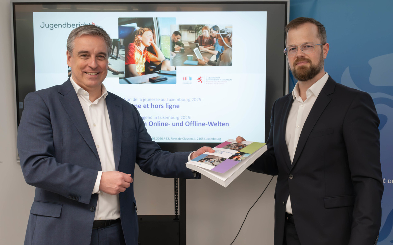 The minister for education, Claude Meisch, presented the report alongside the director of the Centre for Childhood and Youth Research.  (Photo: MENEJ)
