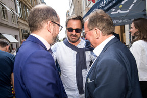 Au centre, Xavier Bettel (Premier ministre) et Fernand Etgen (DP) ((Photo: Nader Ghavami))