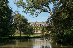 View of the castle from the gardens, which are open to the public Romain Gamba / Maison Moderne