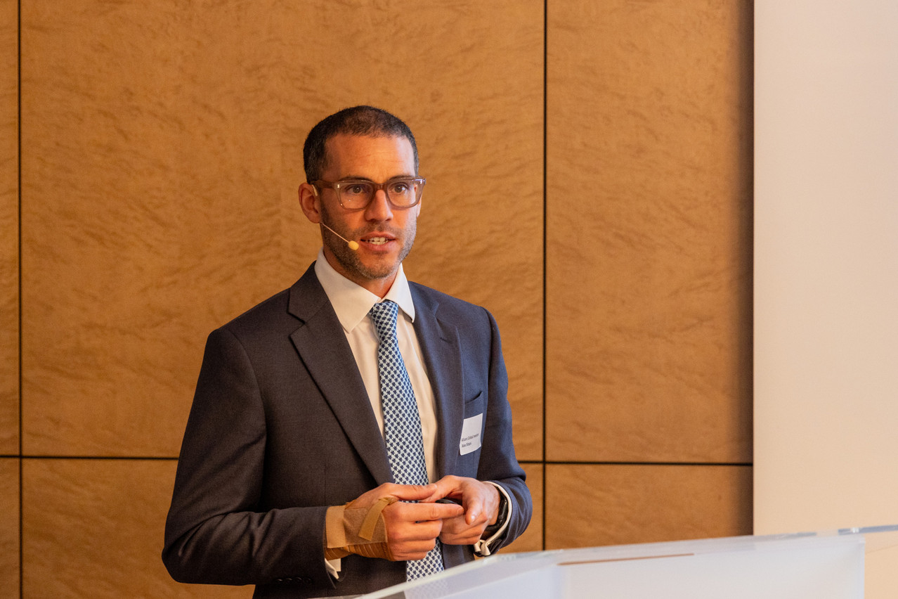 Delano attended the “Sustainable Investing Forum” organised jointly by Robeco and Allianz Global Investors in Luxembourg on 4 October 2023. Pictured: Alex Bibani (Allianz Global Investors). Photo: Romain Gamba/Maison Moderne