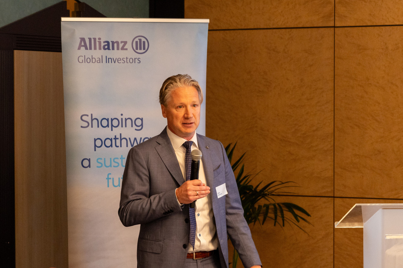 Frank Groven, Robeco, pictured speaking at the Sustainable Investment Forum in Luxembourg on 4 October 2023. Photo: Romain Gamba/Maison Moderne