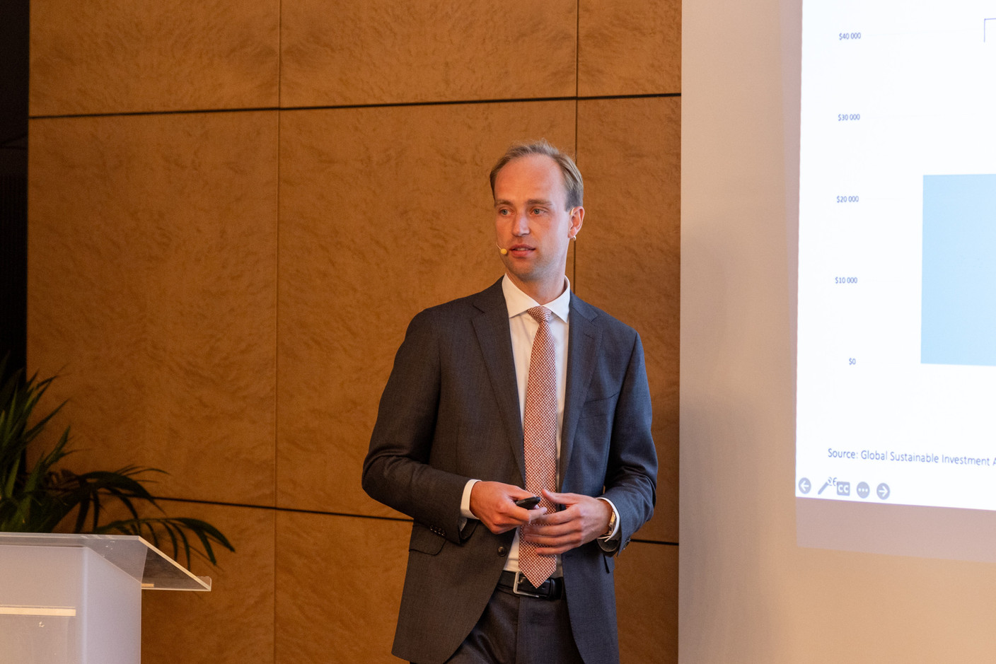 Jan Anton van Zanten, Robeco, spoke at the Sustainable Investment Forum in Luxembourg on 4 October 2023. Photo: Romain Gamba/Maison Moderne