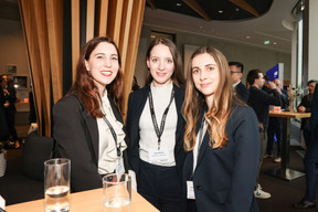 Alysée Spencer, Céline Genco et Oriane Brouillon (Banque de Luxembourg). (Photo: Marie Russillo/Maison Moderne)