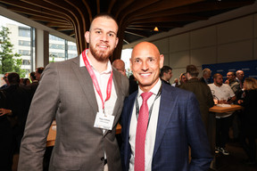 Philippe Raphael (Paperjam+Delano Business Club) et Luca Derlin (Quintet). (Photo: Marie Russillo/Maison Moderne)