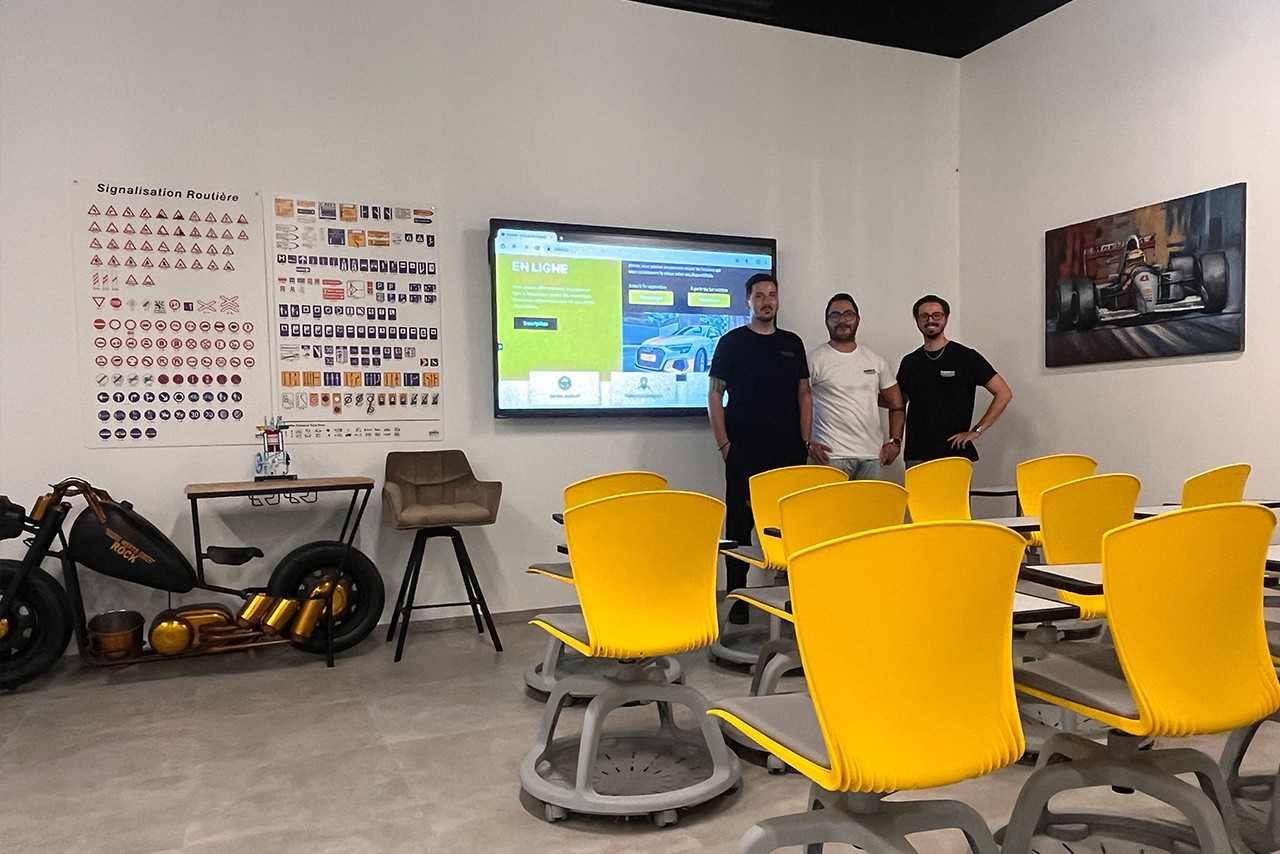 A driving school opened on Thursday 5 September 2024.  Photo: Paperjam