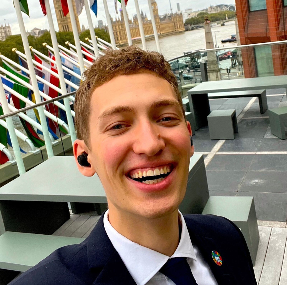Alexander Feil is studying for a Master’s degree in Environmental Political Science at Columbia University in New York. Alexander Feil